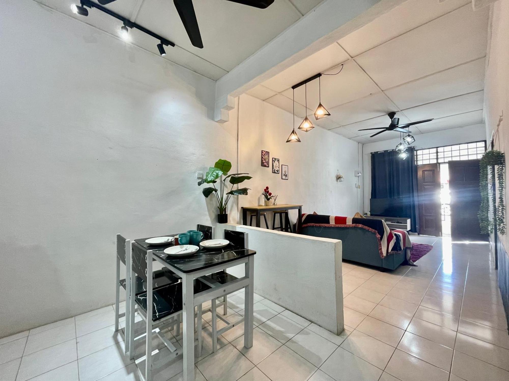 Entire Cozy Home 16 • 3 Bedroom @ Alma 메르타잠 외부 사진
